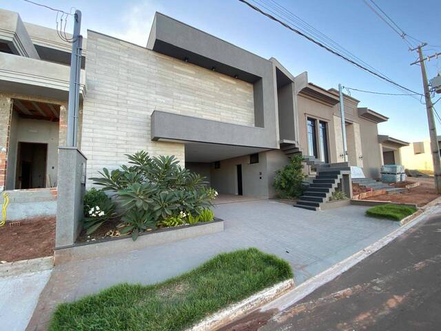 #12 - Casa em condomínio para Venda em Catanduva - SP - 2