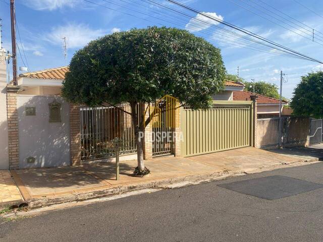 Casa para Venda em Catanduva - 2