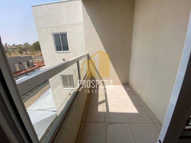 #69 - Apartamento para Venda em Catanduva - SP