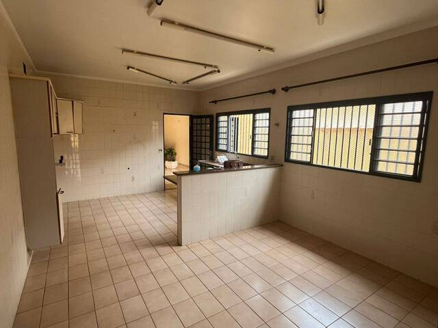 Casa para Venda em Catanduva - 4