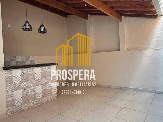 #97 - Casa para Venda em Catanduva - SP