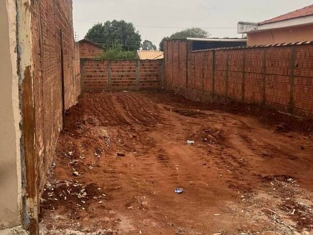 #104 - Terreno para Venda em Catanduva - SP - 1