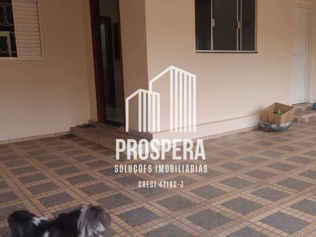 #122 - Casa para Venda em Catanduva - SP - 3