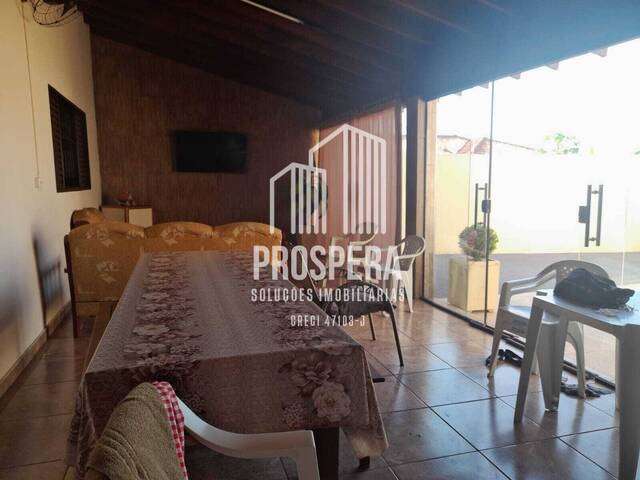 #142 - Casa para Venda em Catanduva - SP - 1