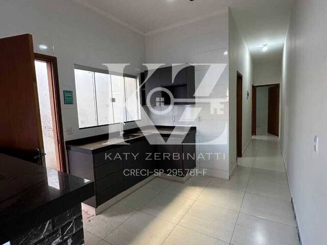 #187 - Casa para Venda em Catanduva - SP - 3