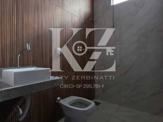 #188 - Casa para Venda em Catanduva - SP - 2