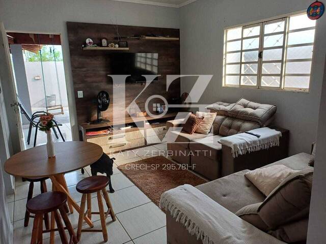 #190 - Casa para Venda em Catanduva - SP - 1