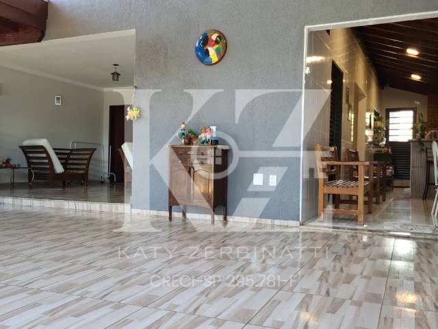 #198 - Casa para Venda em Catanduva - SP - 2
