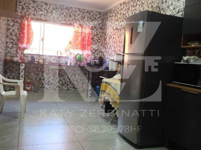 #214 - Casa para Venda em Catanduva - SP - 2