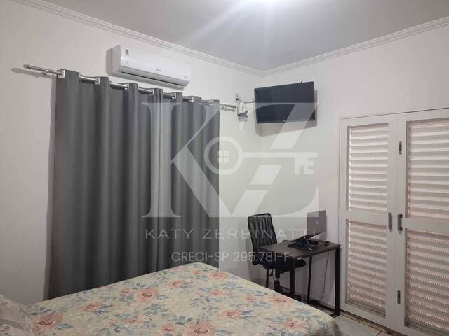 #235 - Casa para Venda em Catanduva - SP - 2